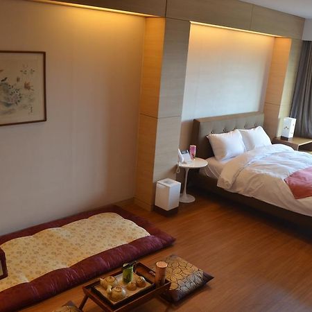 Lake Hills Bugok Resort Changnyeong Buitenkant foto